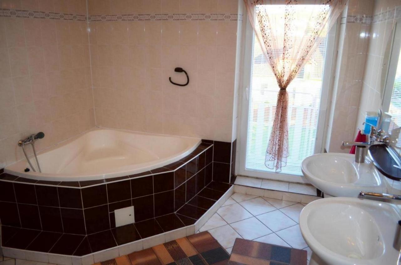 Chalupa Riviera A Apartmany Riviera - Liptov Besenova Ruzomberok Eksteriør billede